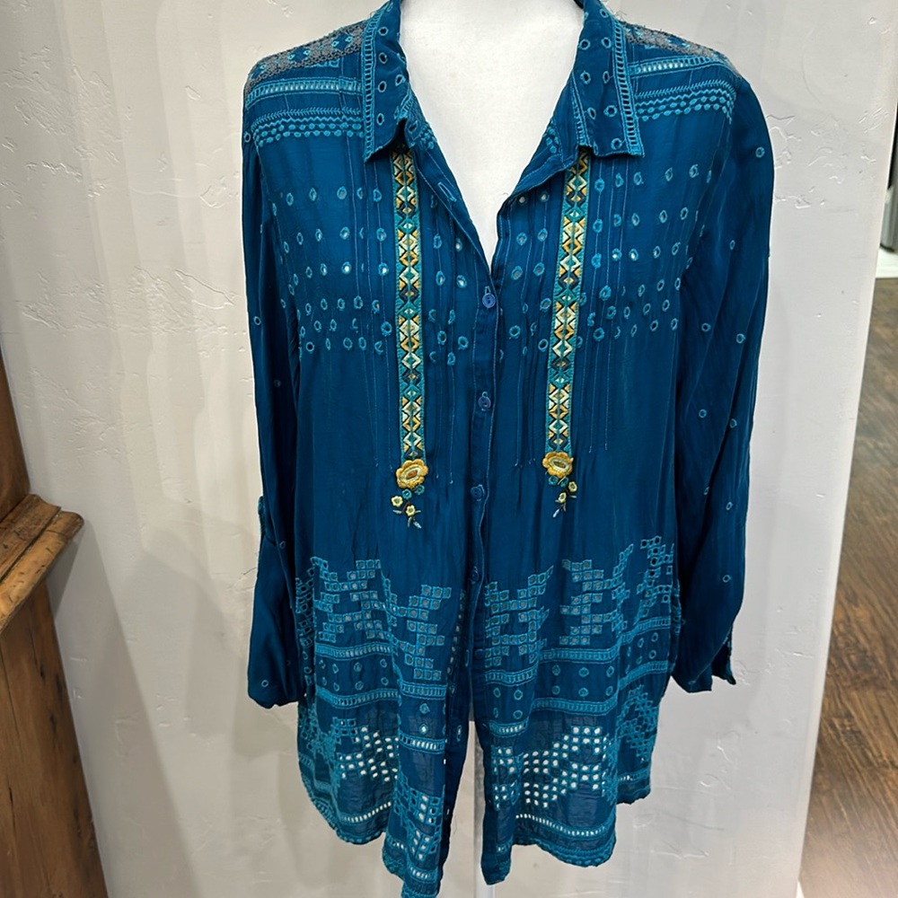 Johnny Was Teal Blue Embroidered Button-Front Blouse